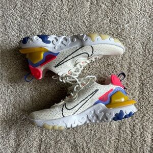 NIKE NSW REACT VISION SUMMIT WHITE/IRON GREY-ASTRONOMY BLUE